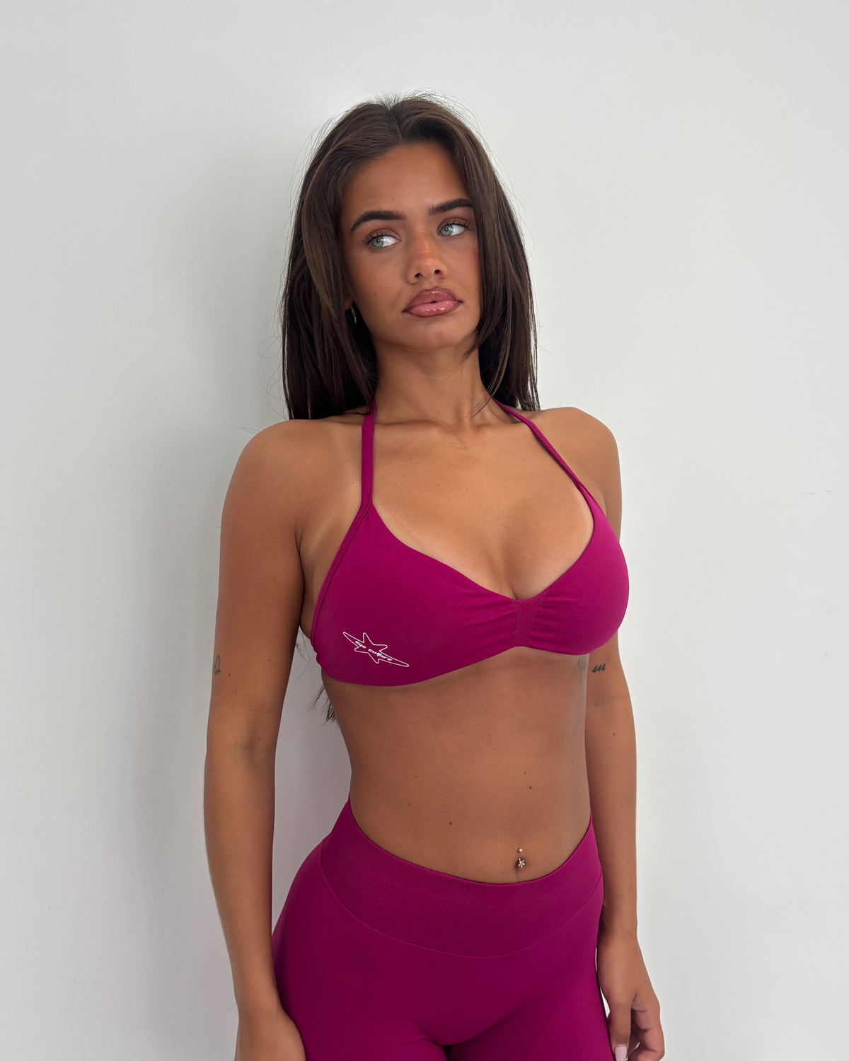 Form Sports Bra - Raspberry