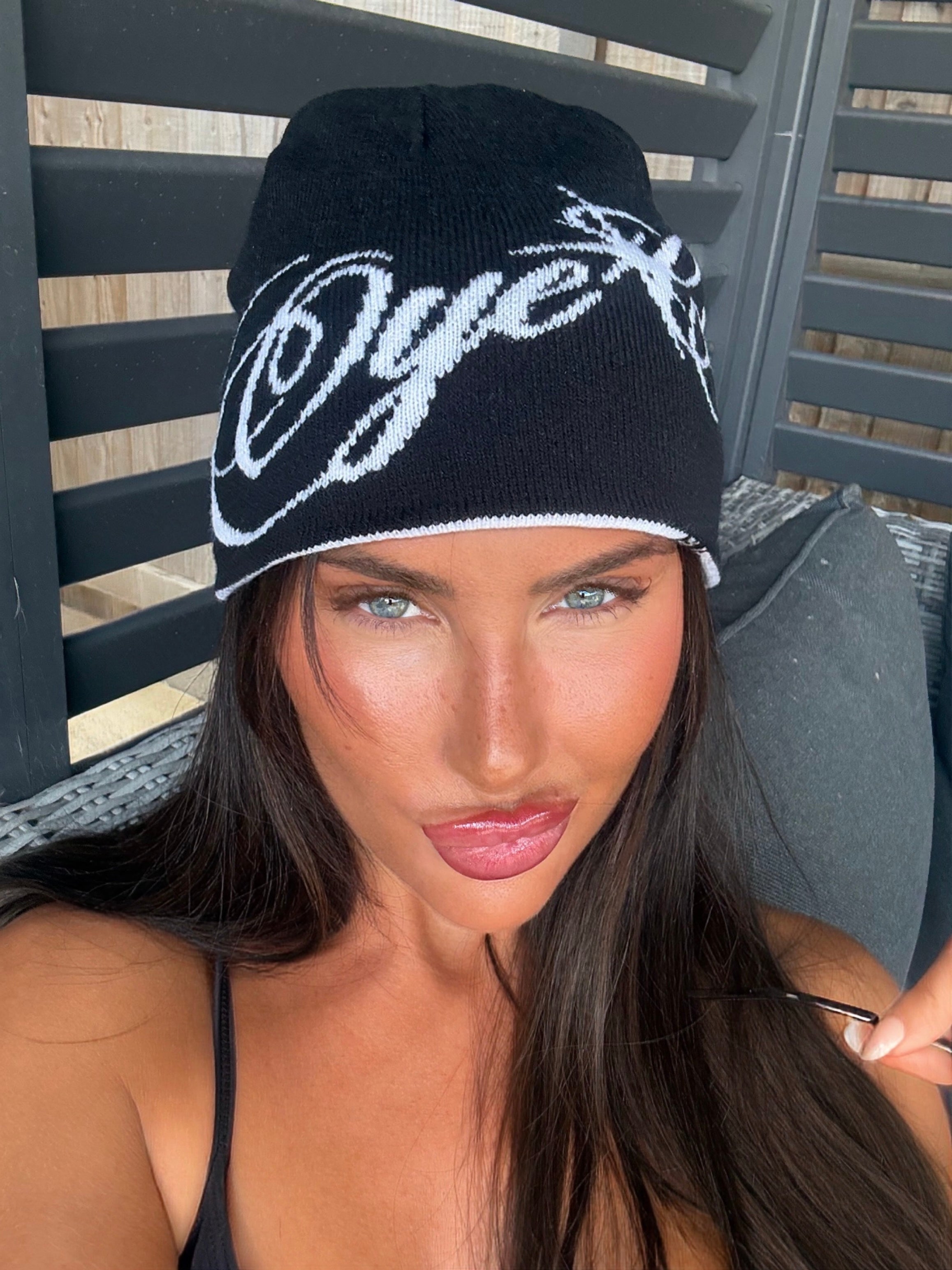 OYE REVERSIBLE BEANIE